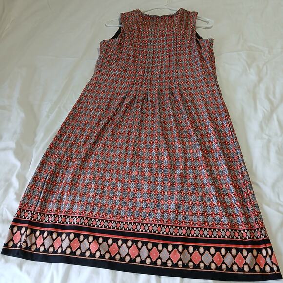 Northstyle Red & Black Size 6 A-Line Dress pleated gathered bust sleeveless - Picture 8 of 10